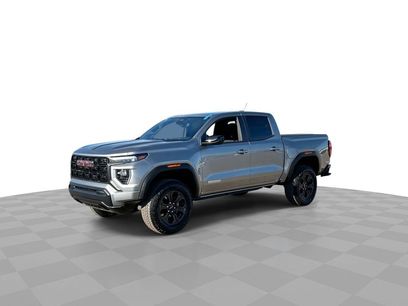 Used 2025 GMC Canyon Elevation