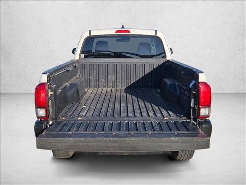 Used 2019 Toyota Tacoma SR image 17