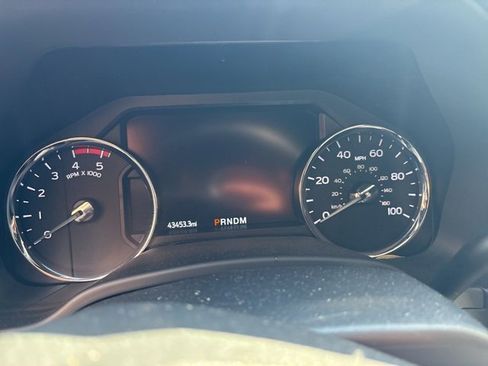 Used 2022 Ford F250 Platinum w/ FX4 Off-Road Package image 13