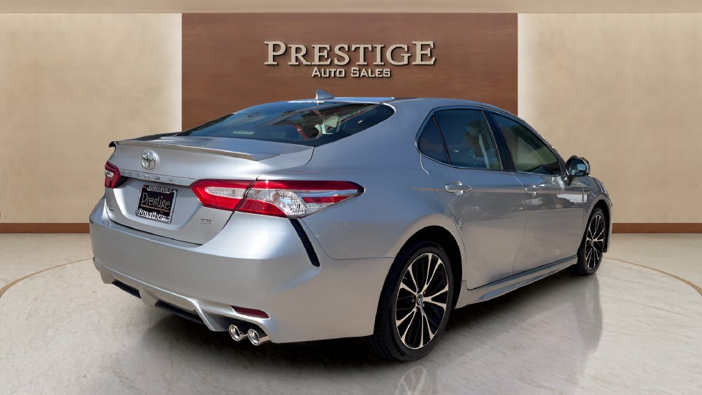 Used 2019 Toyota Camry SE FWD image 33