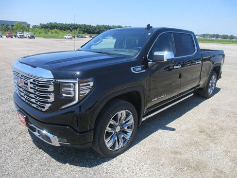 New 2026 GMC Sierra 1500 Denali w/ Denali Reserve Package AWD/4WD image 10