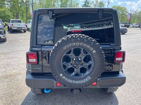 Used 2023 Jeep Wrangler Unlimited AWD/4WD image 6