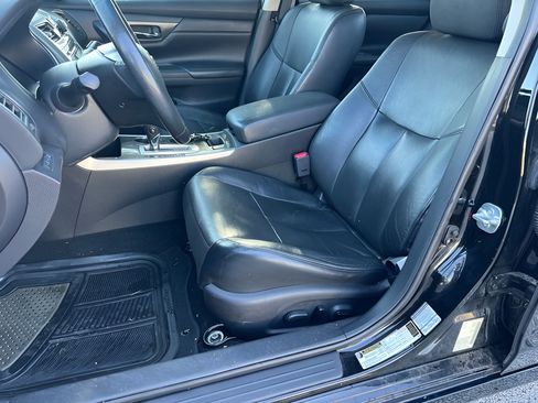 Used 2015 Nissan Altima 2.5 SL w/ Moonroof Package FWD image 14