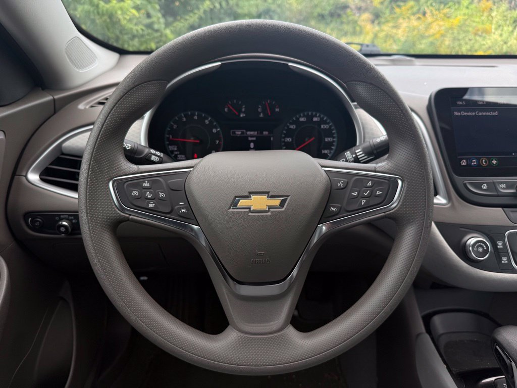 Used 2024 Chevrolet Malibu LS FWD image 19