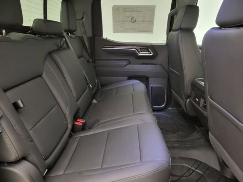 New 2026 Chevrolet Silverado 1500 RST w/ Dark Appearance Package image 44