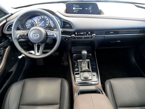 Used 2025 MAZDA CX-30 AWD 2.5 S w/ Premium Package image 17