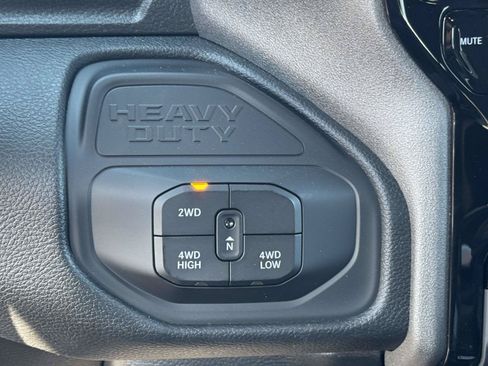 New 2026 RAM 2500 Tradesman AWD/4WD image 7