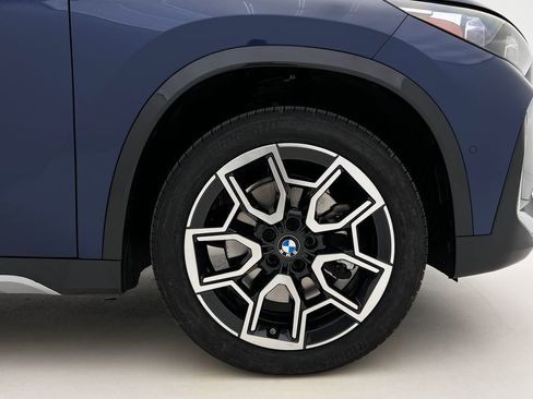 Certified 2025 BMW X1 xDrive28i w/ Technology Package image 29