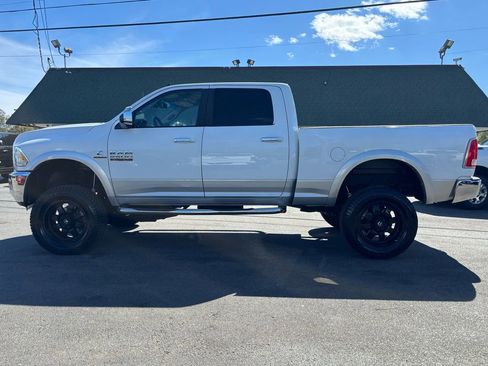 Used 2014 RAM 2500 Laramie image 7