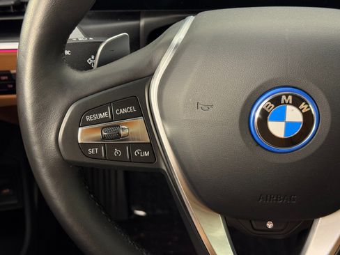 Used 2023 BMW 330e xDrive w/ Premium Package image 21