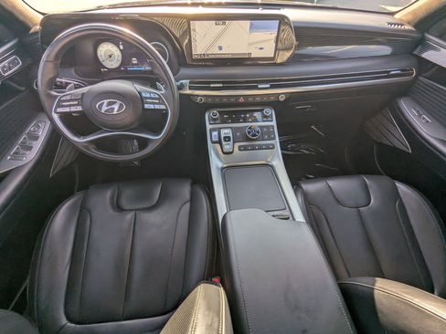Used 2023 Hyundai Palisade Calligraphy image 32