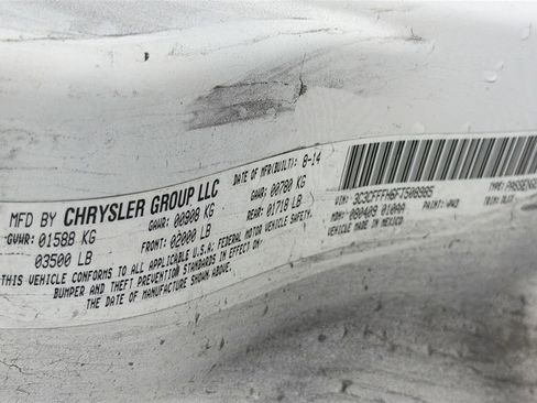 Used 2015 FIAT 500 Abarth w/ Beats Audio Package image 32