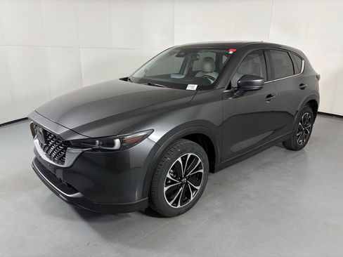 Used 2022 MAZDA CX-5 AWD 2.5 S w/ Premium Plus Pkg image 4