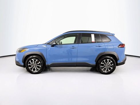 Used 2026 Toyota Corolla Cross AWD Hybrid w/ Moonroof Package image 13