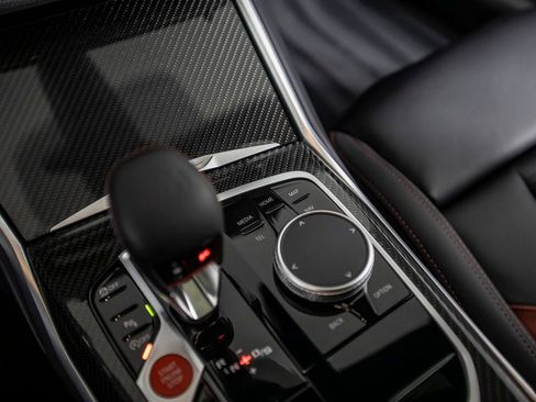 Used 2025 BMW M2 w/ Lighting Package image 32