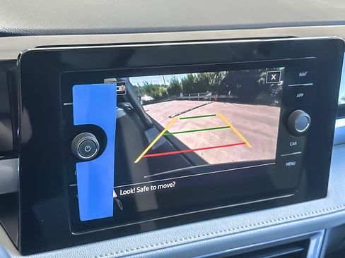 New 2025 Volkswagen Taos SEL image 19