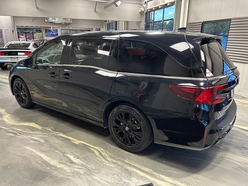 Used 2025 Honda Odyssey Sport-L image 35