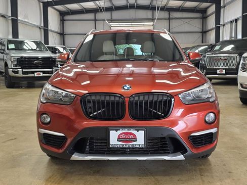 Used 2018 BMW X1 sDrive28i FWD image 2