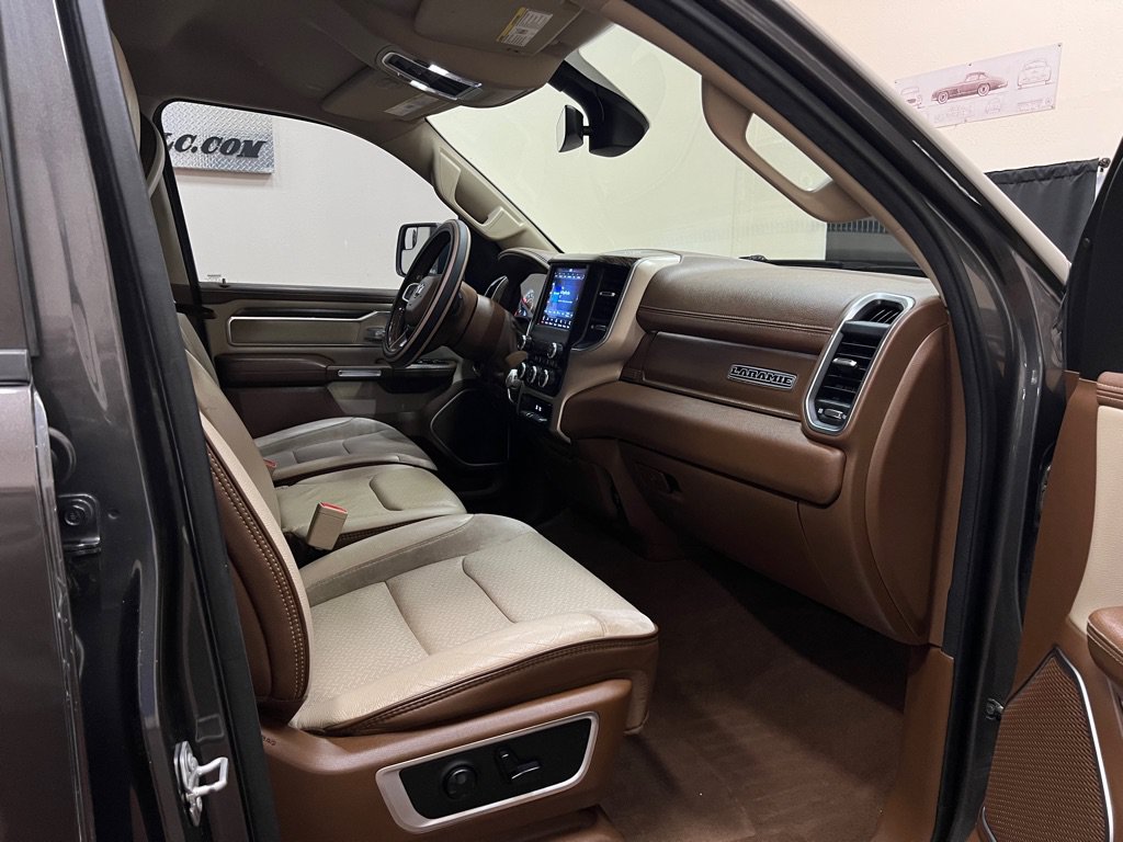 Used 2020 RAM 1500 Laramie AWD/4WD image 22