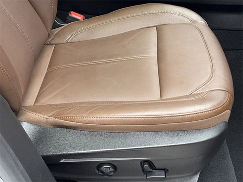 Used 2022 Alfa Romeo Stelvio Ti image 33