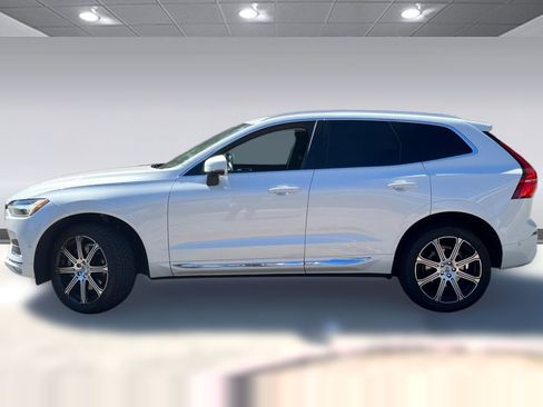 Used 2018 Volvo XC60 T6 Inscription w/ Luxury Seat Package AWD/4WD image 2