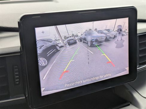 Used 2020 Ford Explorer XLT w/ Equipment Group 202A image 27