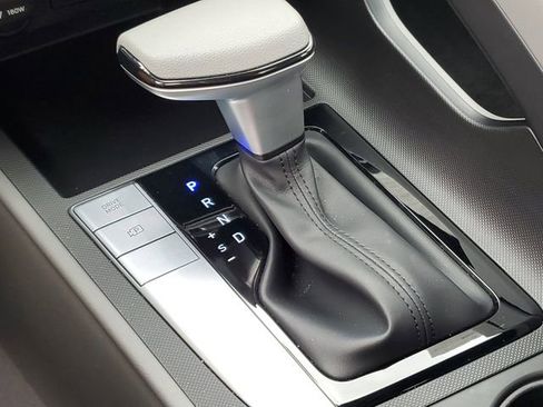Certified 2023 Hyundai Elantra SEL FWD image 30