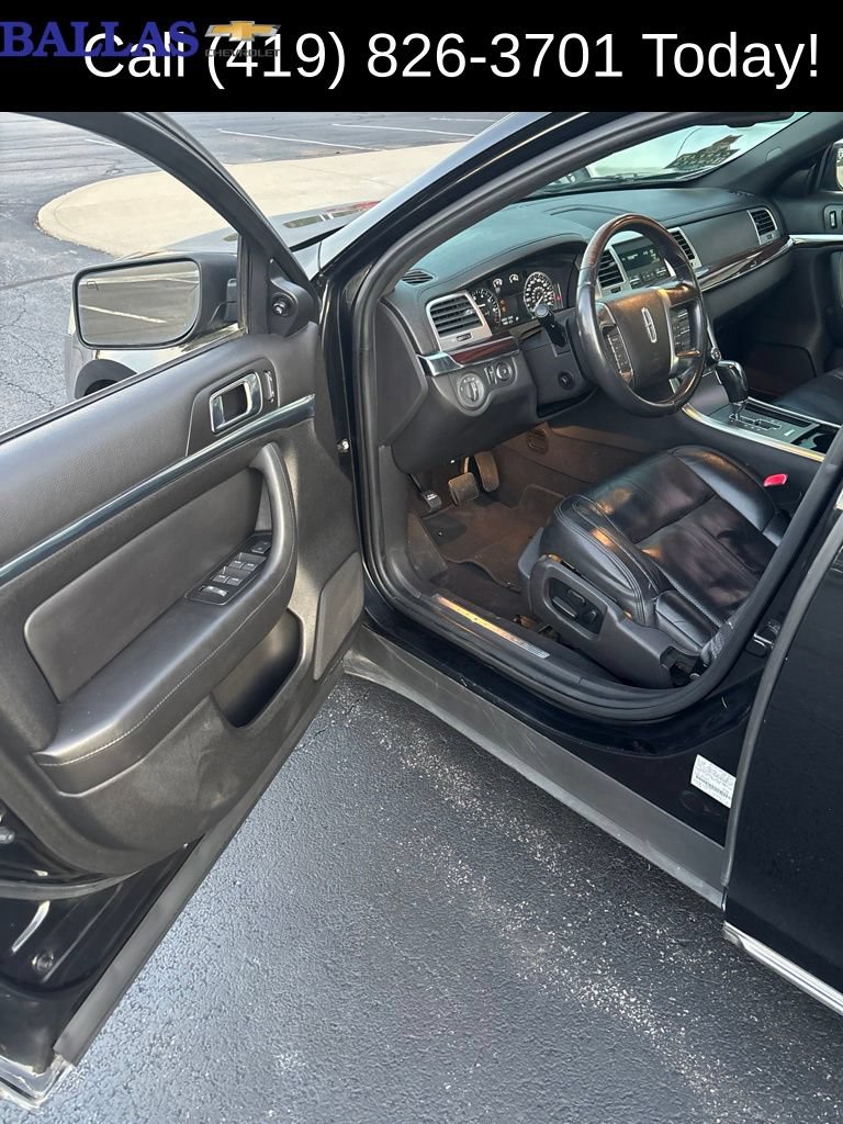 Used 2009 Lincoln MKS FWD image 11