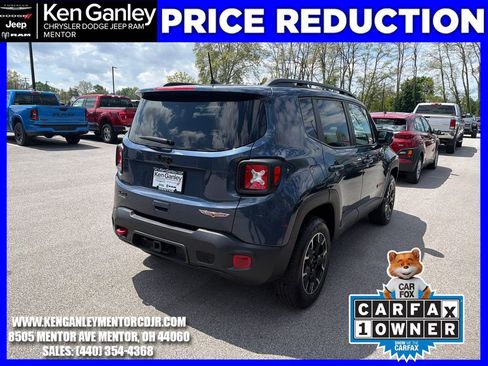 Certified 2023 Jeep Renegade Trailhawk w/ Sun/Sound Group AWD/4WD image 10