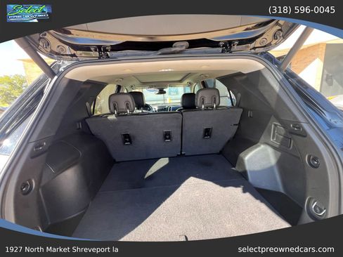 Used 2020 Chevrolet Equinox LT w/ Midnight Edition FWD image 3