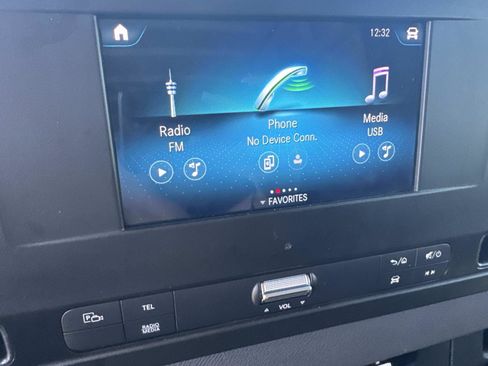 Used 2024 Mercedes-Benz Sprinter 2500 image 24