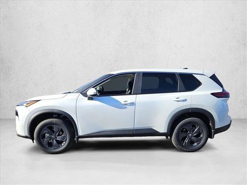 New 2026 Nissan Rogue SV image 5