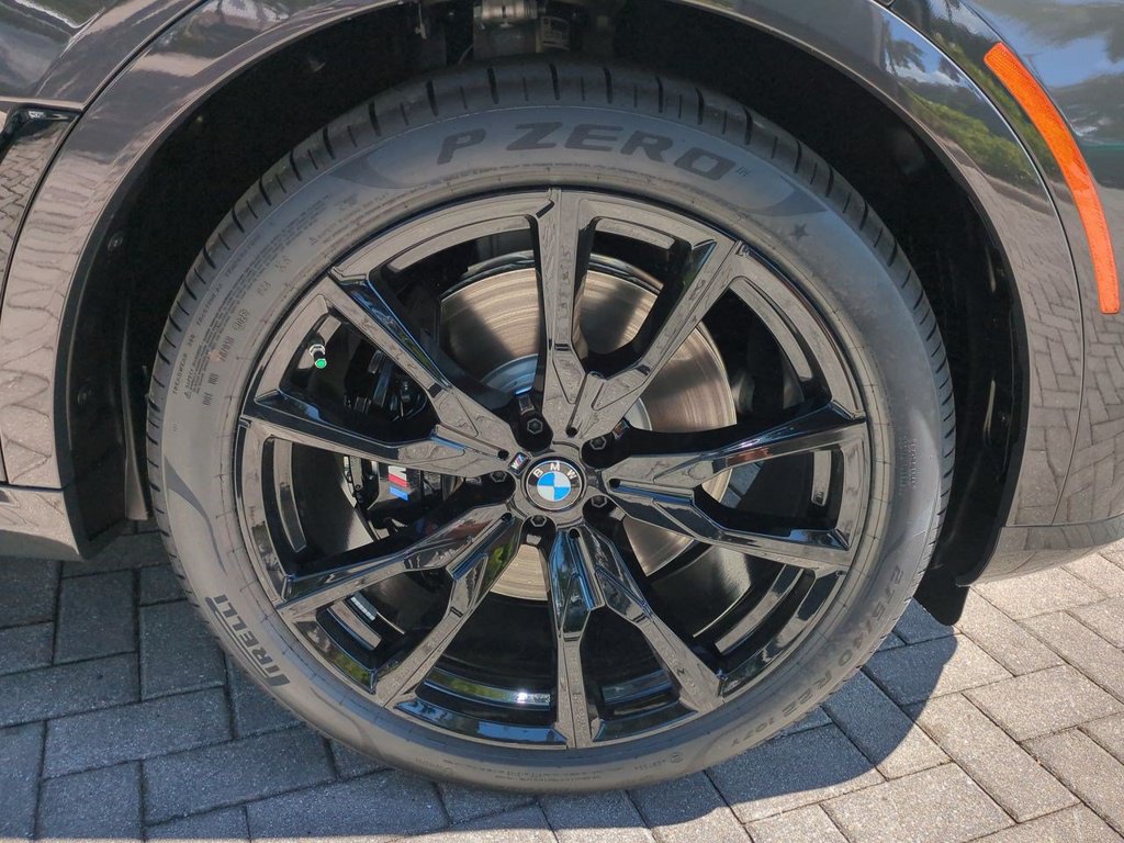 New 2027 BMW X7 xDrive40i w/ Executive Package AWD/4WD image 11