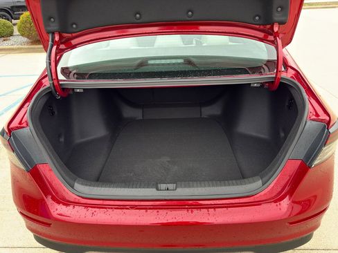 Used 2025 Honda Accord SE image 15