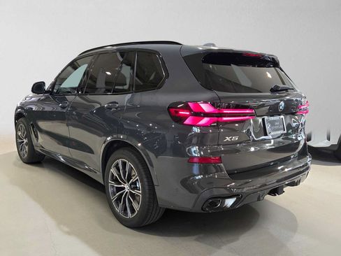 Used 2026 BMW X5 xDrive40i w/ M Sport Package AWD/4WD image 5