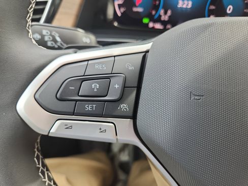 New 2026 Volkswagen Atlas SE image 23