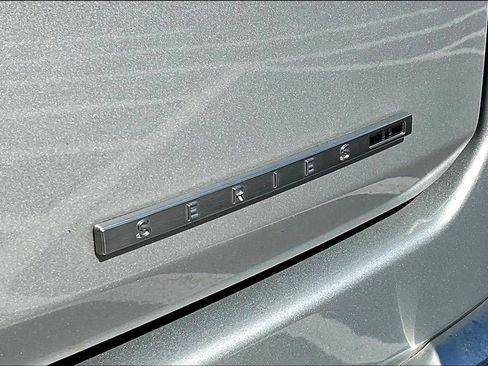 Used 2022 Jeep Wagoneer Series II AWD/4WD image 24