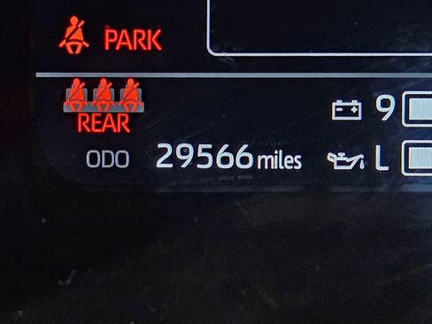 Used 2024 Toyota Tundra Limited image 30