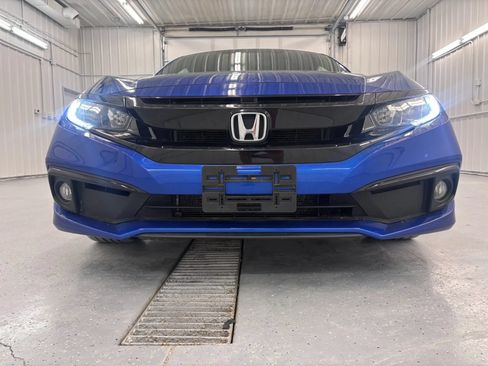 Used 2020 Honda Civic Sport image 11