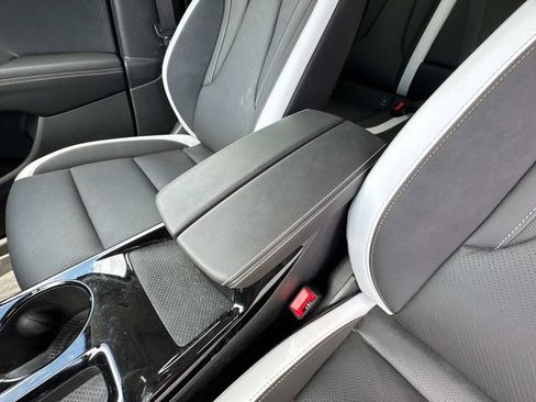 Used 2025 Buick Envision Sport Touring image 53