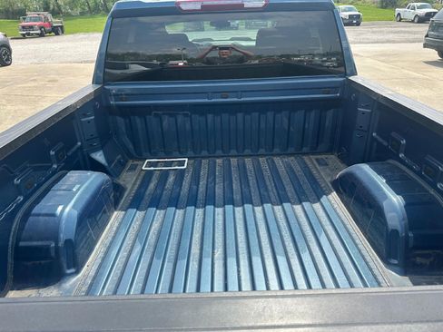Used 2024 Chevrolet Silverado 1500 Custom Trail Boss AWD/4WD image 9