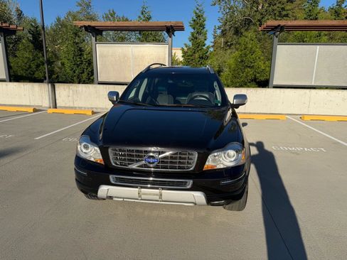 Used 2013 Volvo XC90 3.2 AWD/4WD image 25