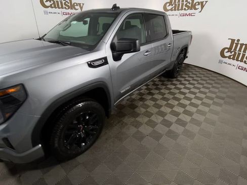 Used 2026 GMC Sierra 1500 Elevation image 4