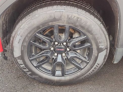 Used 2023 GMC Sierra 1500 Pro w/ Graphite Edition image 8