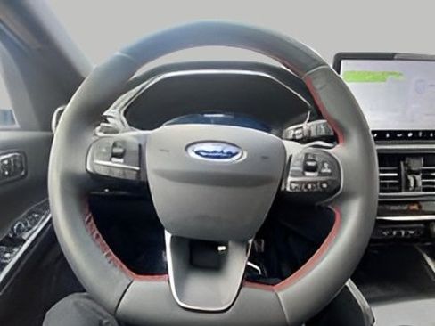 Certified 2023 Ford Escape ST-Line Select w/ Tech Pack #2 AWD/4WD image 8