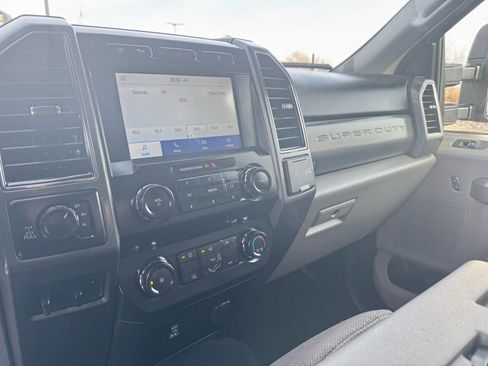 Used 2020 Ford F250 XLT w/ XLT Value Package image 20