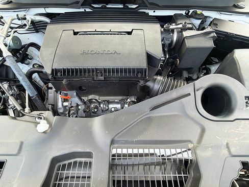 Used 2025 Honda Pilot EX-L image 15