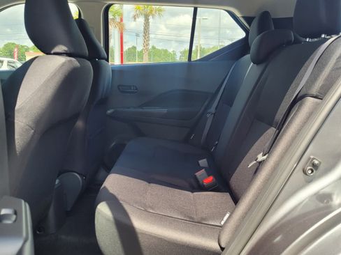 New 2025 Nissan Kicks Play S image 4