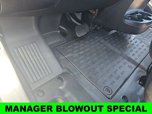 Used 2023 RAM ProMaster 2500 FWD image 13