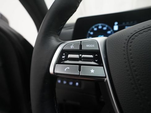 Used 2025 Kia Telluride SX X-Line AWD/4WD image 18
